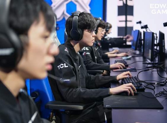 管泽元S11冠军预测 DK将会碾压EDG3:0