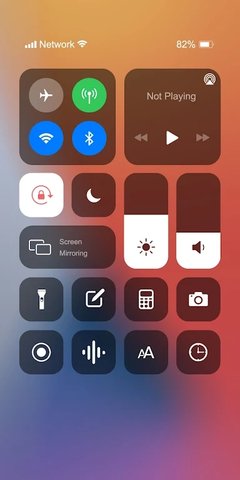 iPhone 14 桌面